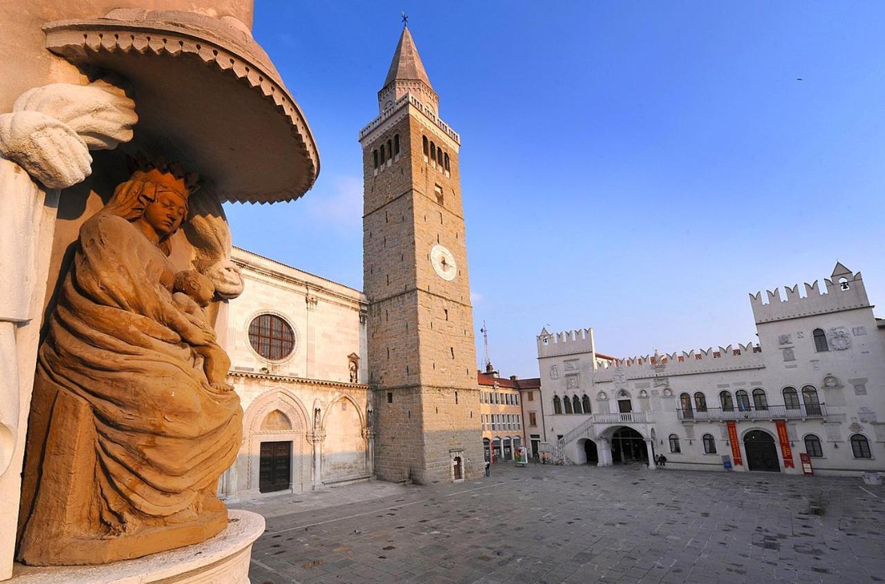 Sunny Old Town Apartment Koper Exterior foto